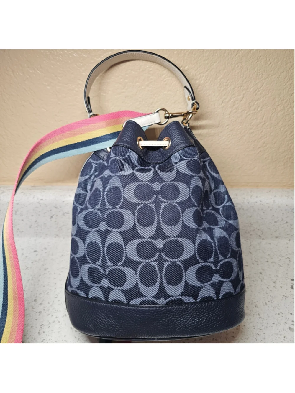 COACH Dempsey Drawstring Bucket Bag in Signature Denim C4101